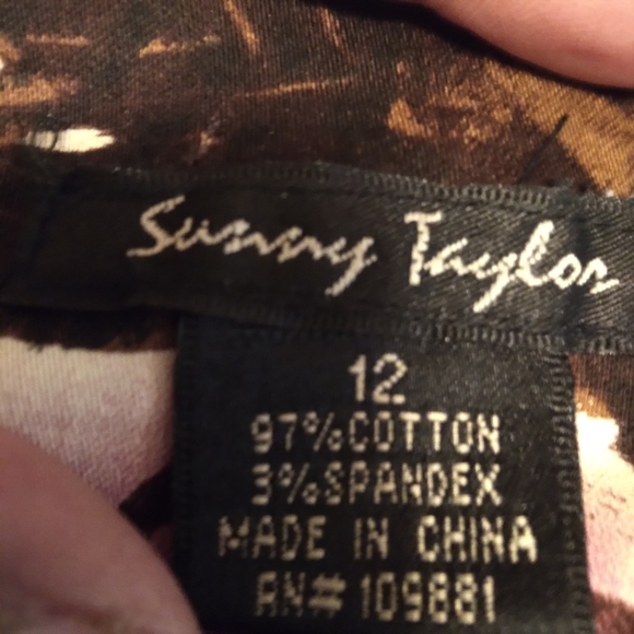 Sunny Taylor Floral Panel A-Line Skirt, Size: 12. - Picture 3 of 10